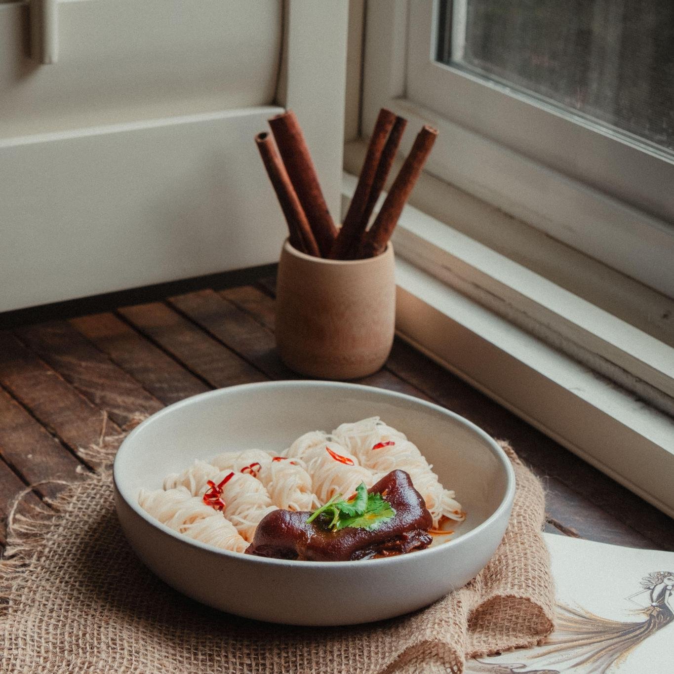 Braised Pork Knuckle with noodle