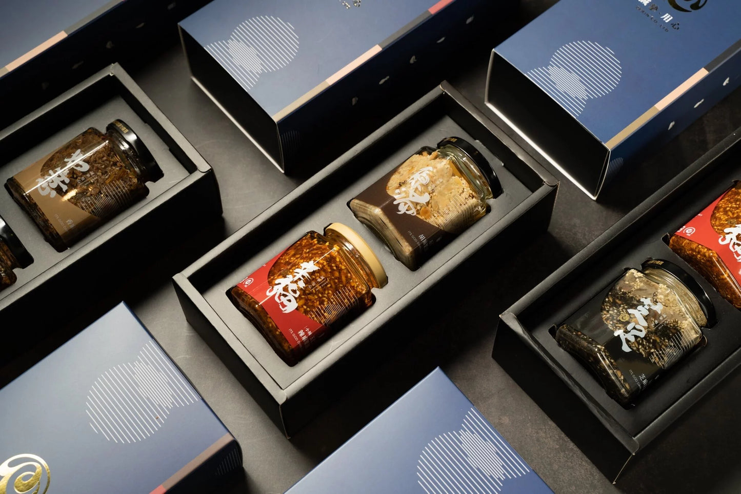 【ZeXin Studio】Spicy Five Nuts and Sesame Oil (Mild OR Medium Spicy)(Vegan) - Broth Inc