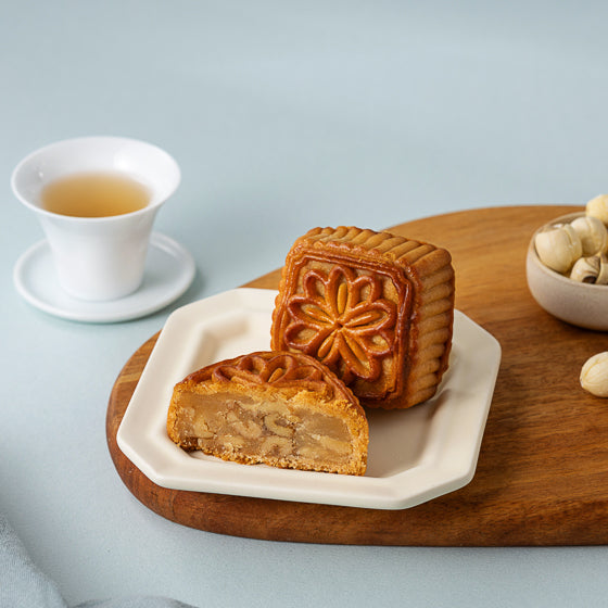 【Li Ren】Cantonese Mooncake Gift Box(Pine Nuts Lotus Seed*2, Jujube Longan*2, Red Bean Paste Imitation Egg Yolk*2) - Broth Inc